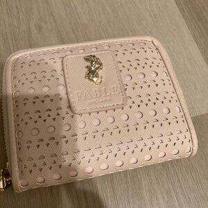 Cute light pink cutout wallet - like new!